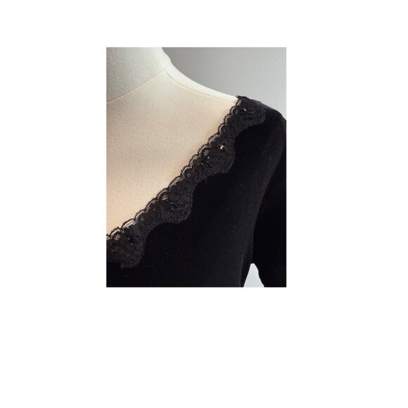 White Stag Women’s Black Velour Top XL Takes You From Casual to Evening - Picture 4 of 6